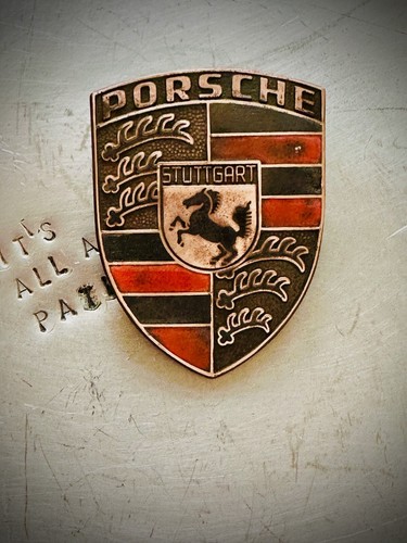 Early porsche 911 emblem - early,